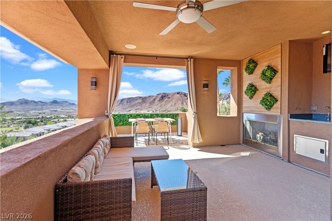18 Cerchio Alto Henderson NV 89011