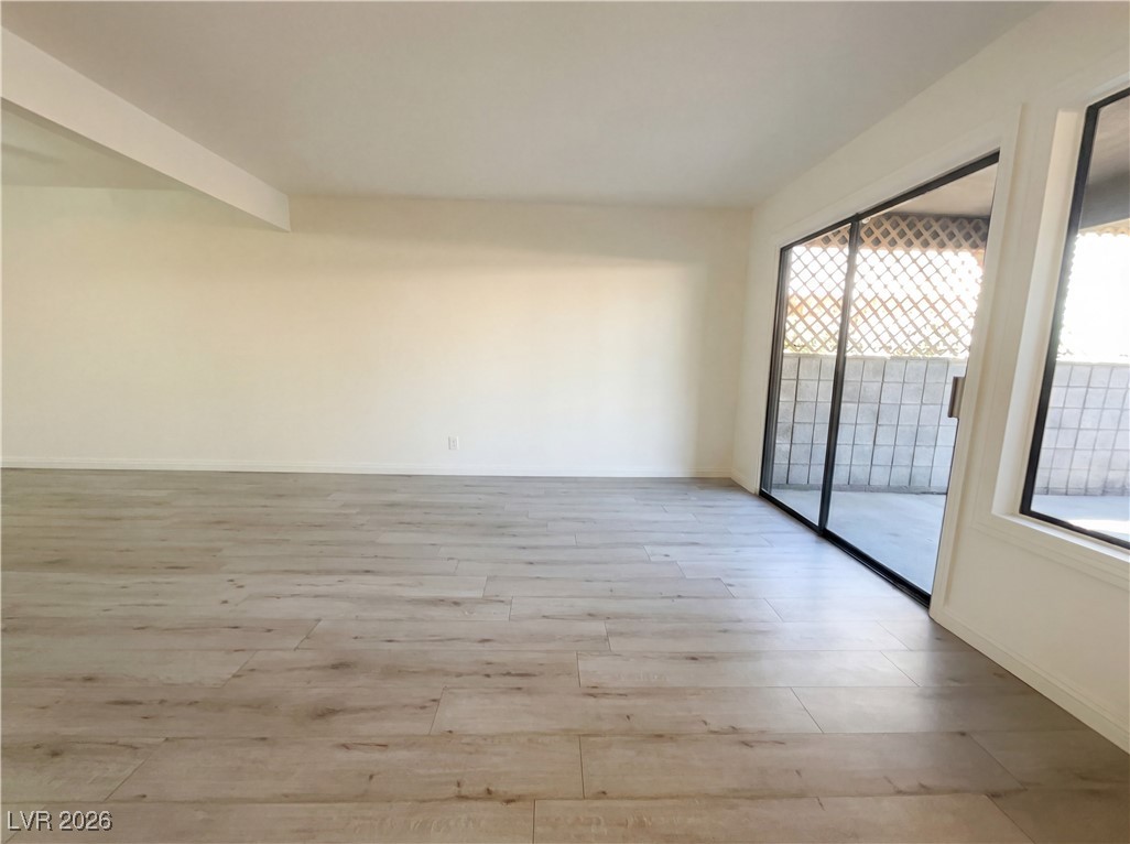 5097 Village Drive Las Vegas NV 89142