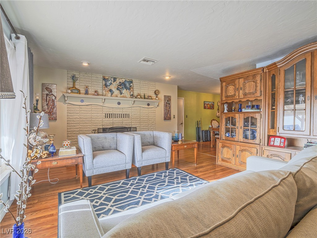846 Fairview Drive Henderson NV 89015