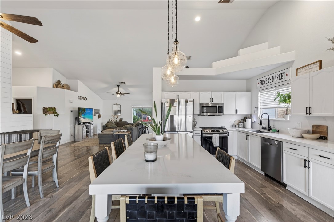 7236 Tealwood Street Las Vegas NV 89131