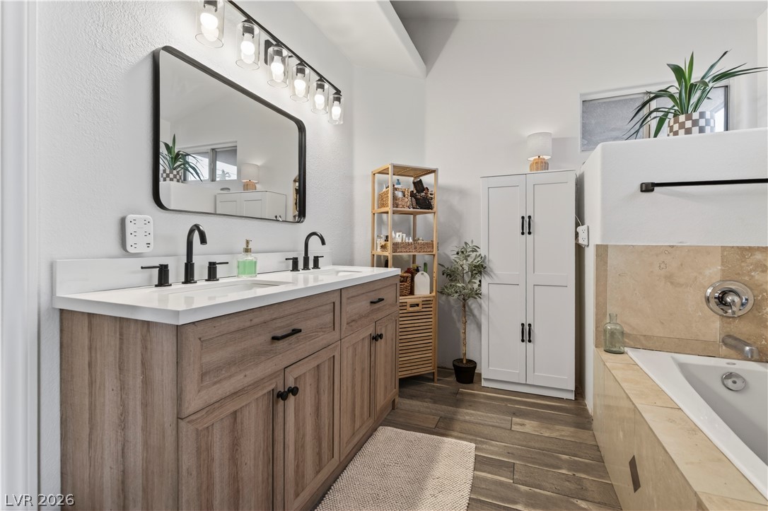 7236 Tealwood Street Las Vegas NV 89131