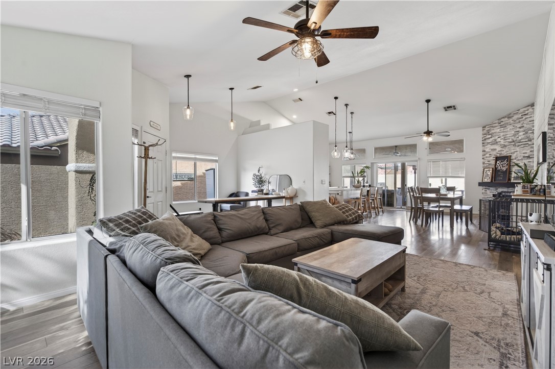 7236 Tealwood Street Las Vegas NV 89131