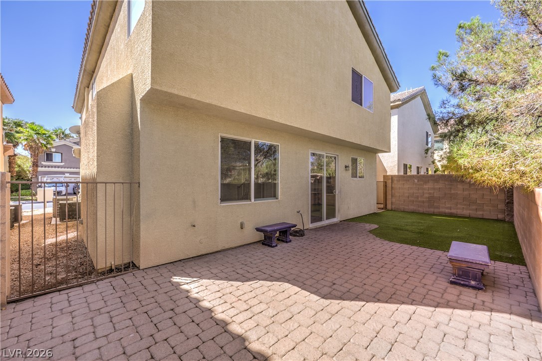 9694 Dieterich Avenue Las Vegas NV 89148