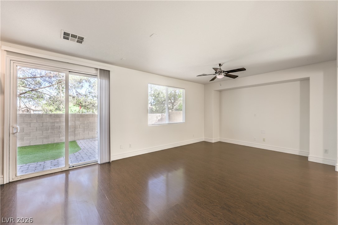 9694 Dieterich Avenue Las Vegas NV 89148