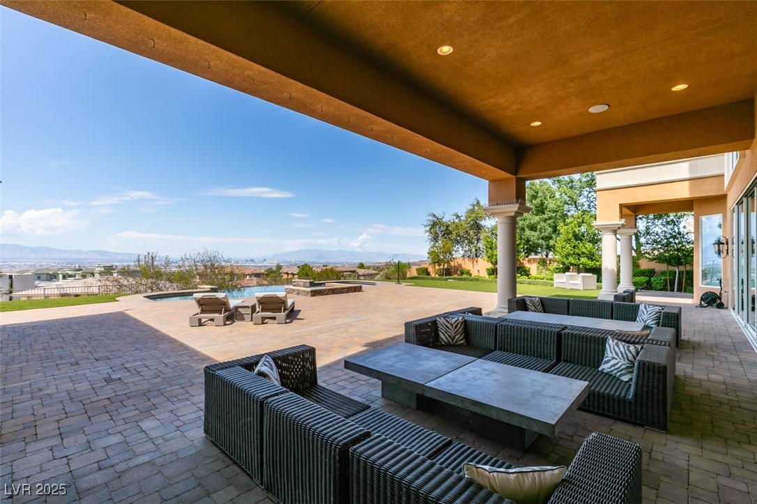 4 Awbrey Court Henderson NV 89052