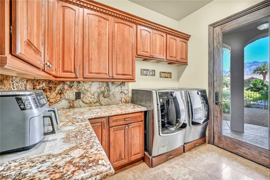920 Santa Ynez Avenue Henderson NV 89002