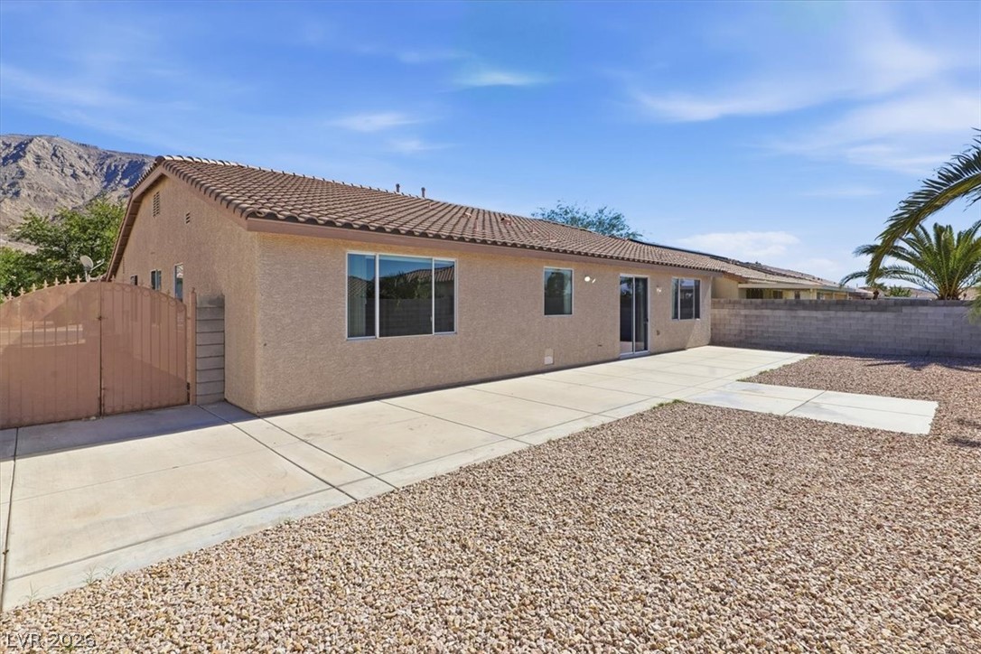 1017 Pearl Peak Street Las Vegas NV 89110