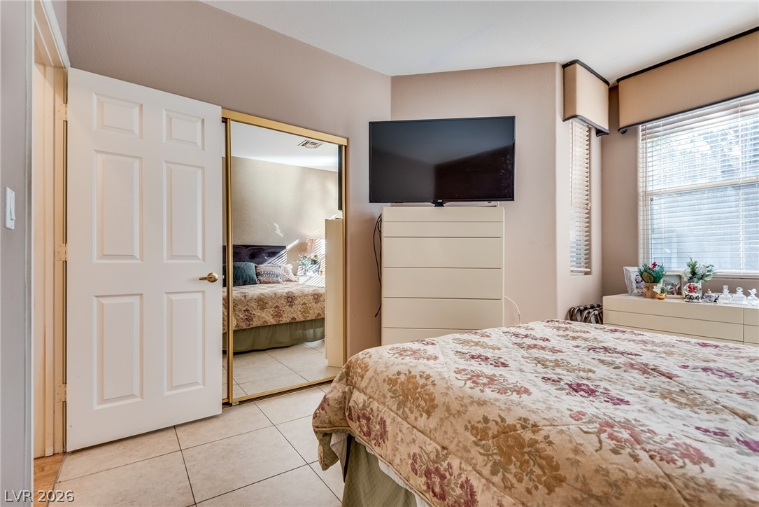 1924 Summer Pine Court 102 Las Vegas NV 89134