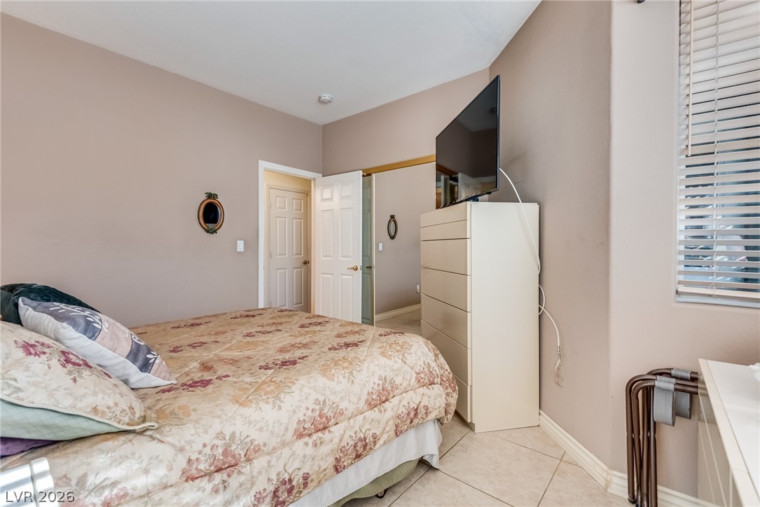 1924 Summer Pine Court 102 Las Vegas NV 89134
