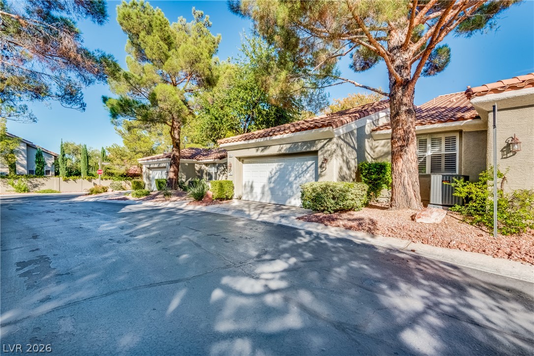 1924 Summer Pine Court 102 Las Vegas NV 89134