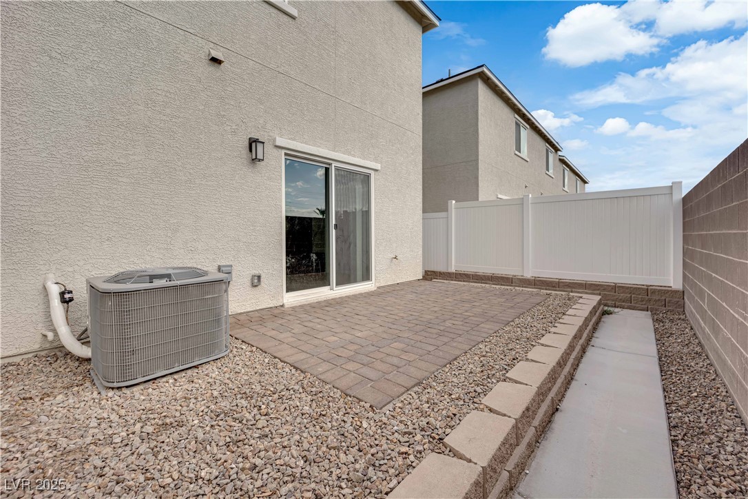2953 White Selzter Court Las Vegas NV 89122