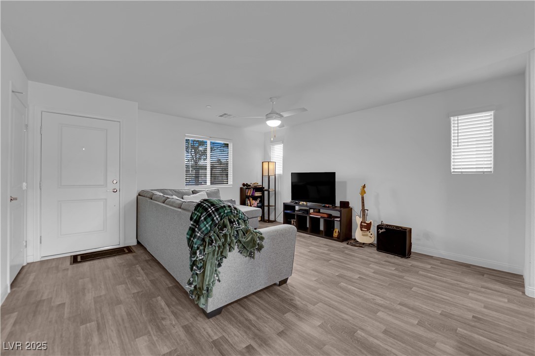 2953 White Selzter Court Las Vegas NV 89122