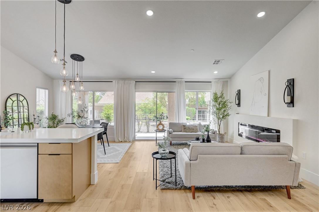 2728 Showcase Drive Las Vegas NV 89134