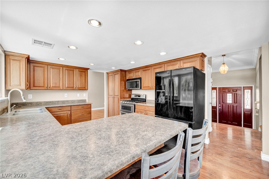 7529 West Gilmore Avenue Las Vegas NV 89129
