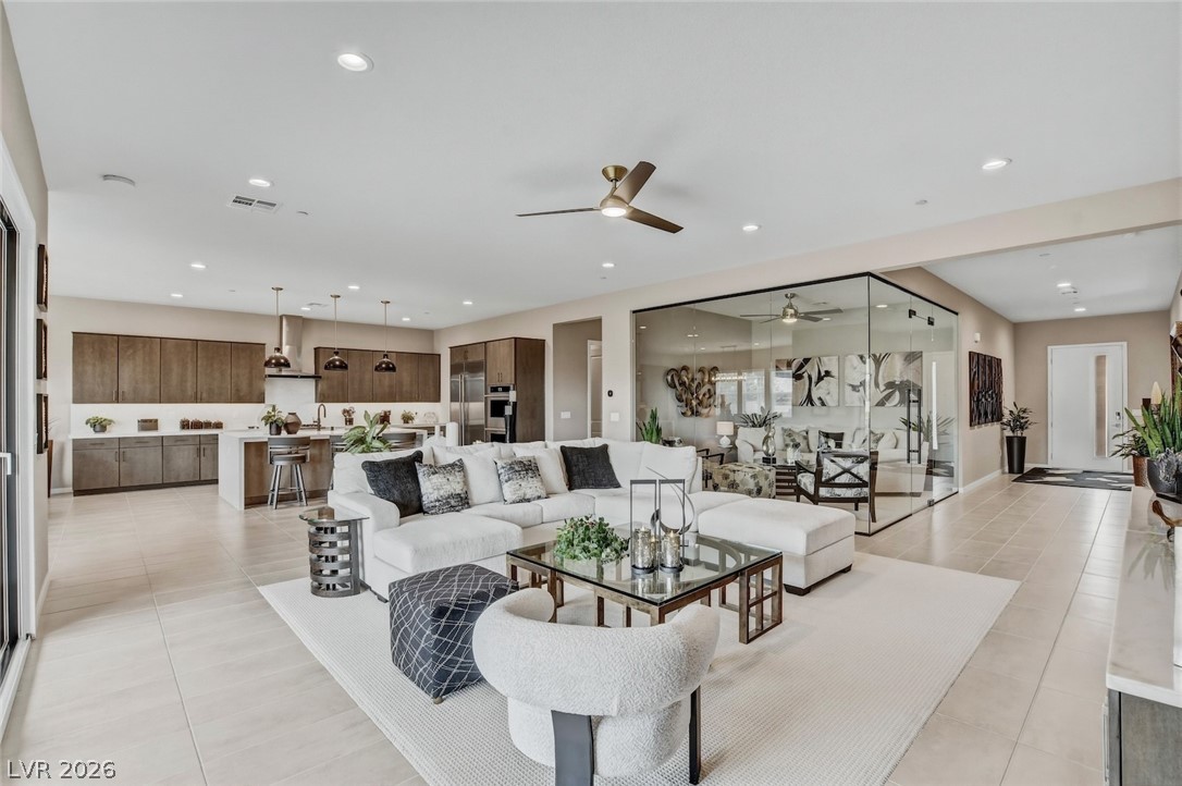5702 Kings Bluff Avenue Las Vegas NV 89131