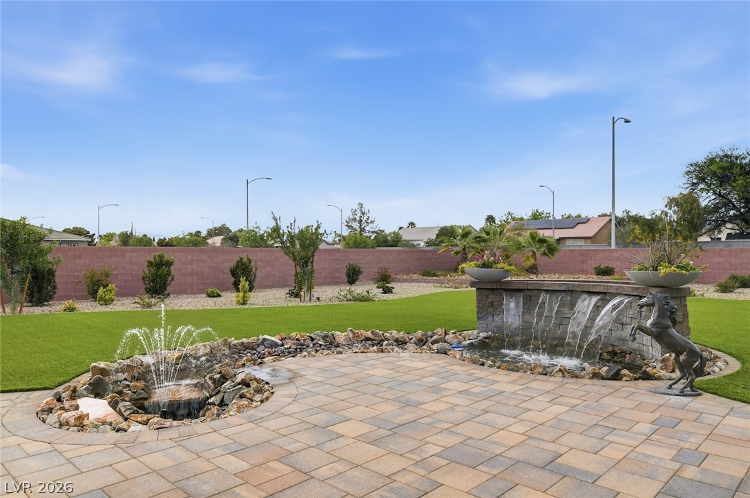5702 Kings Bluff Avenue Las Vegas NV 89131