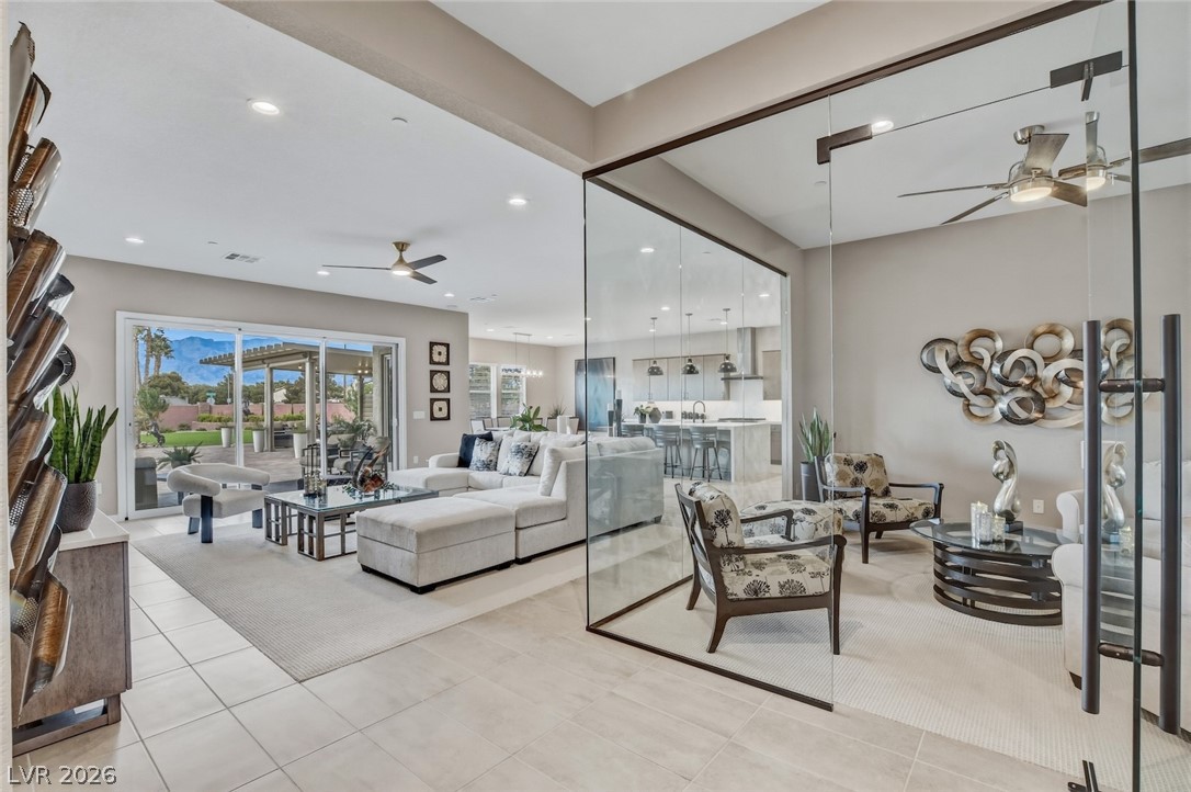 5702 Kings Bluff Avenue Las Vegas NV 89131