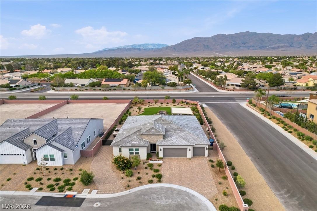 5702 Kings Bluff Avenue Las Vegas NV 89131