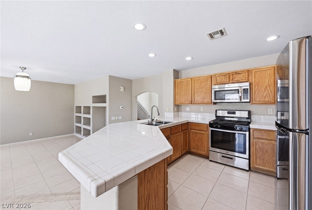 8500 Twinkling Topaz Avenue Las Vegas NV 89143