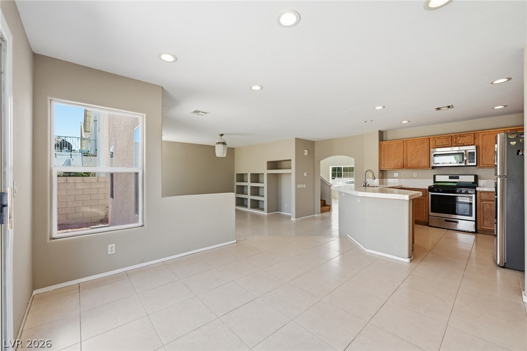 8500 Twinkling Topaz Avenue Las Vegas NV 89143