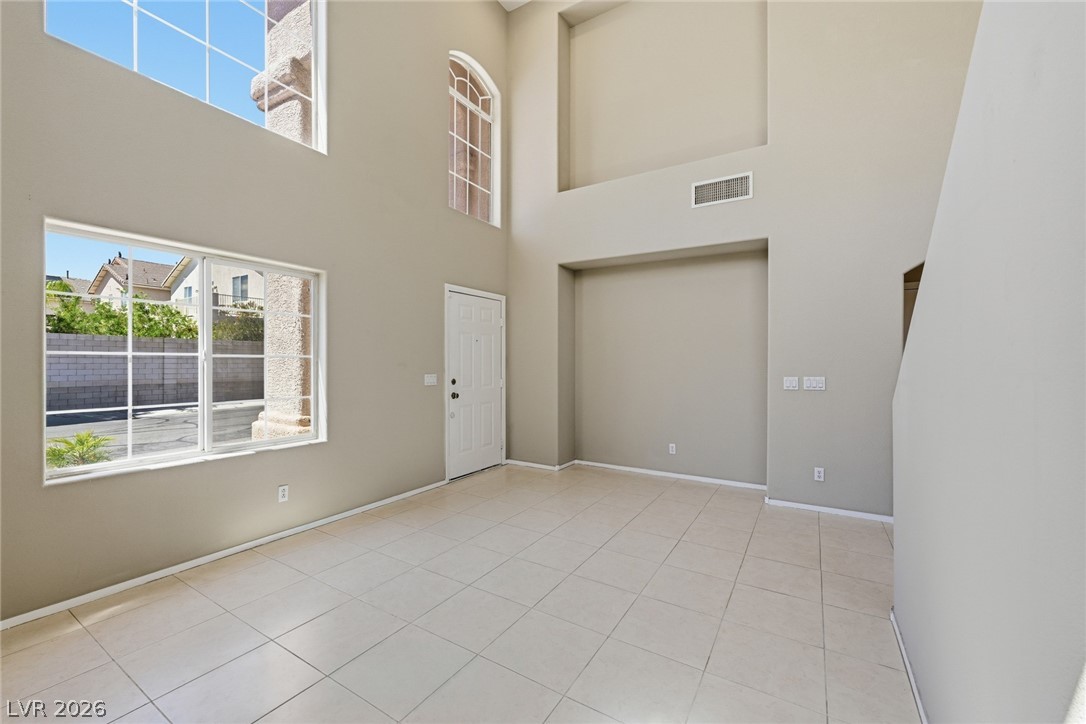 8500 Twinkling Topaz Avenue Las Vegas NV 89143