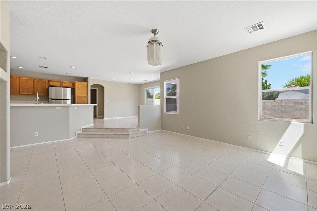 8500 Twinkling Topaz Avenue Las Vegas NV 89143