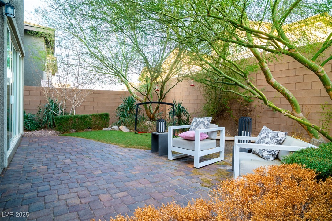 343 Cadence Vista Drive Henderson NV 89011