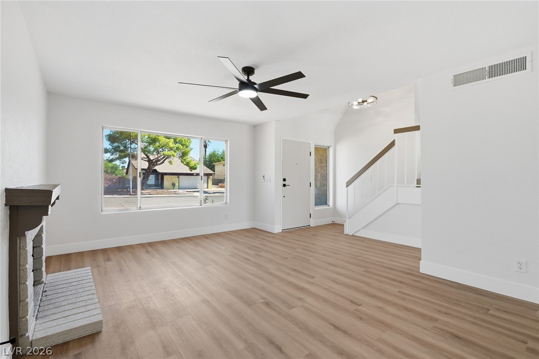 7275 Bridgeview Avenue Las Vegas NV 89147