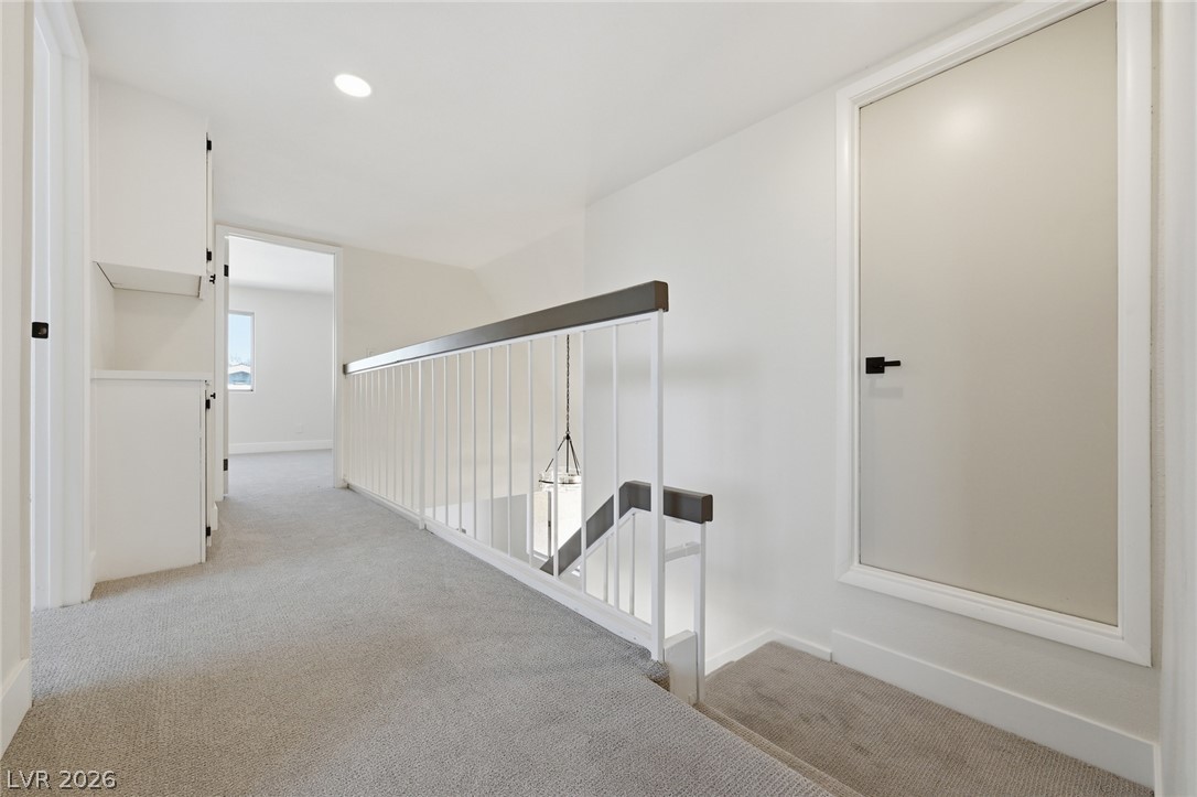 7275 Bridgeview Avenue Las Vegas NV 89147