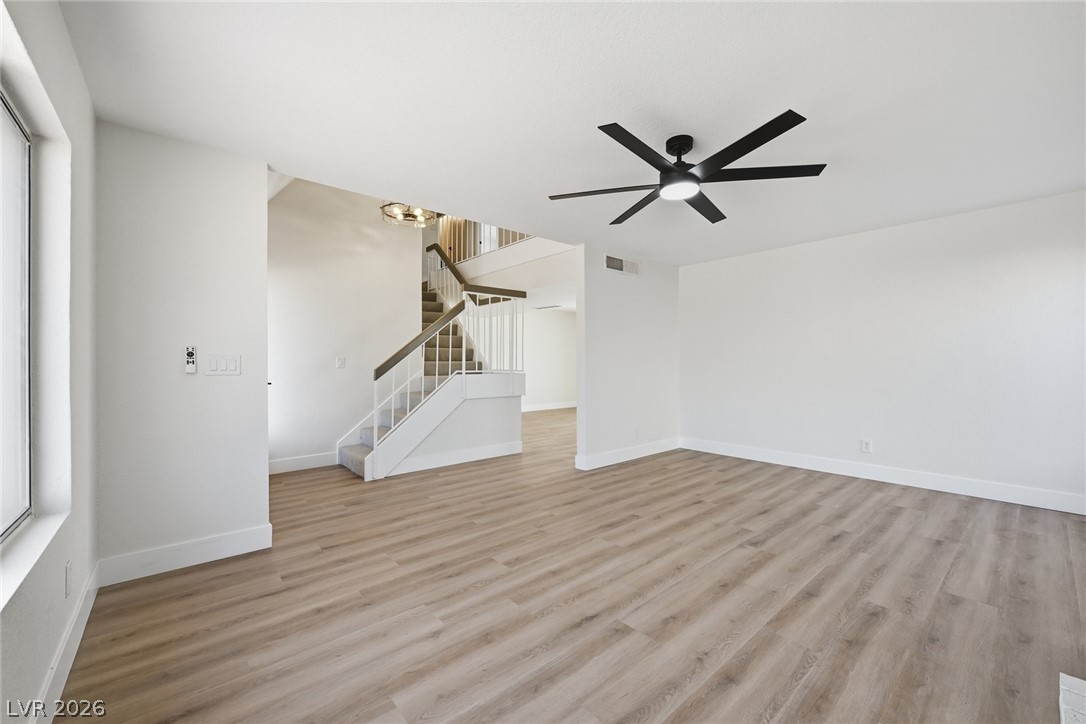 7275 Bridgeview Avenue Las Vegas NV 89147