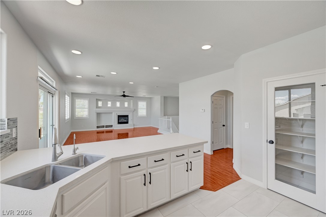 8724 Breezy Brown Avenue Las Vegas NV 89143