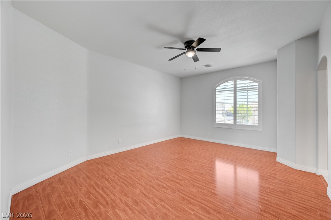 8724 Breezy Brown Avenue Las Vegas NV 89143