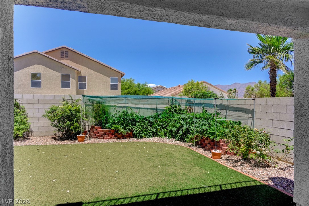 8724 Breezy Brown Avenue Las Vegas NV 89143