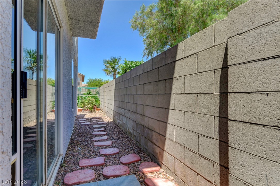 8724 Breezy Brown Avenue Las Vegas NV 89143
