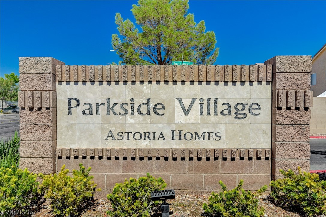 8724 Breezy Brown Avenue Las Vegas NV 89143