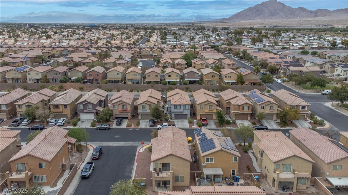 6403 Foxlyn Avenue Las Vegas NV 89122
