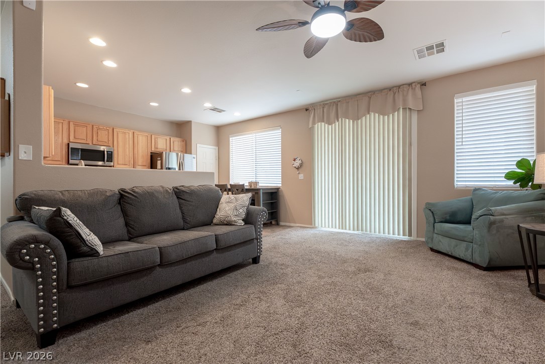 6403 Foxlyn Avenue Las Vegas NV 89122