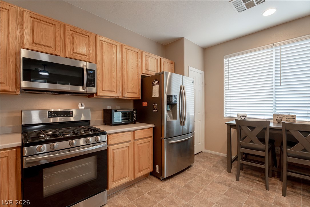 6403 Foxlyn Avenue Las Vegas NV 89122