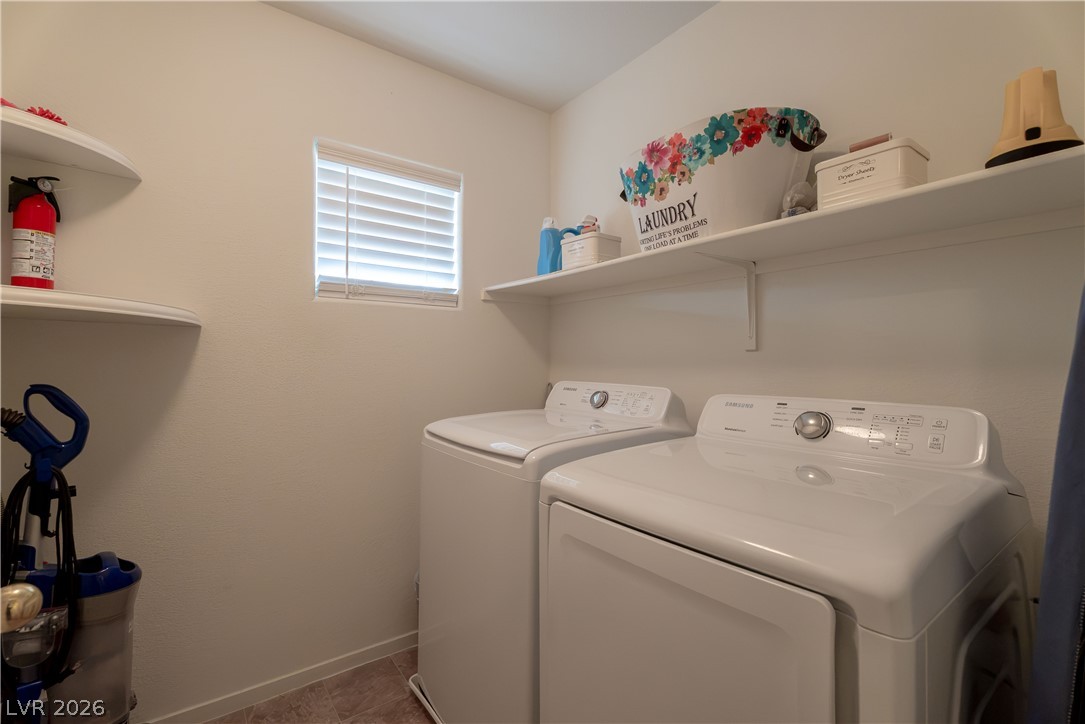 6403 Foxlyn Avenue Las Vegas NV 89122
