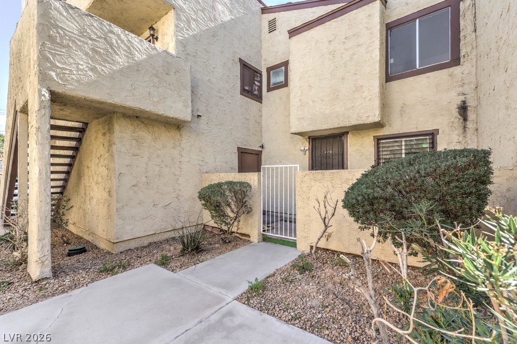 5047 Spencer Street B Las Vegas NV 89119