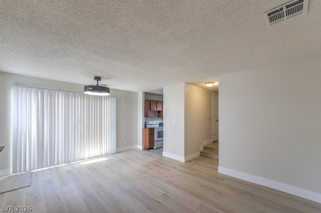 5047 Spencer Street B Las Vegas NV 89119