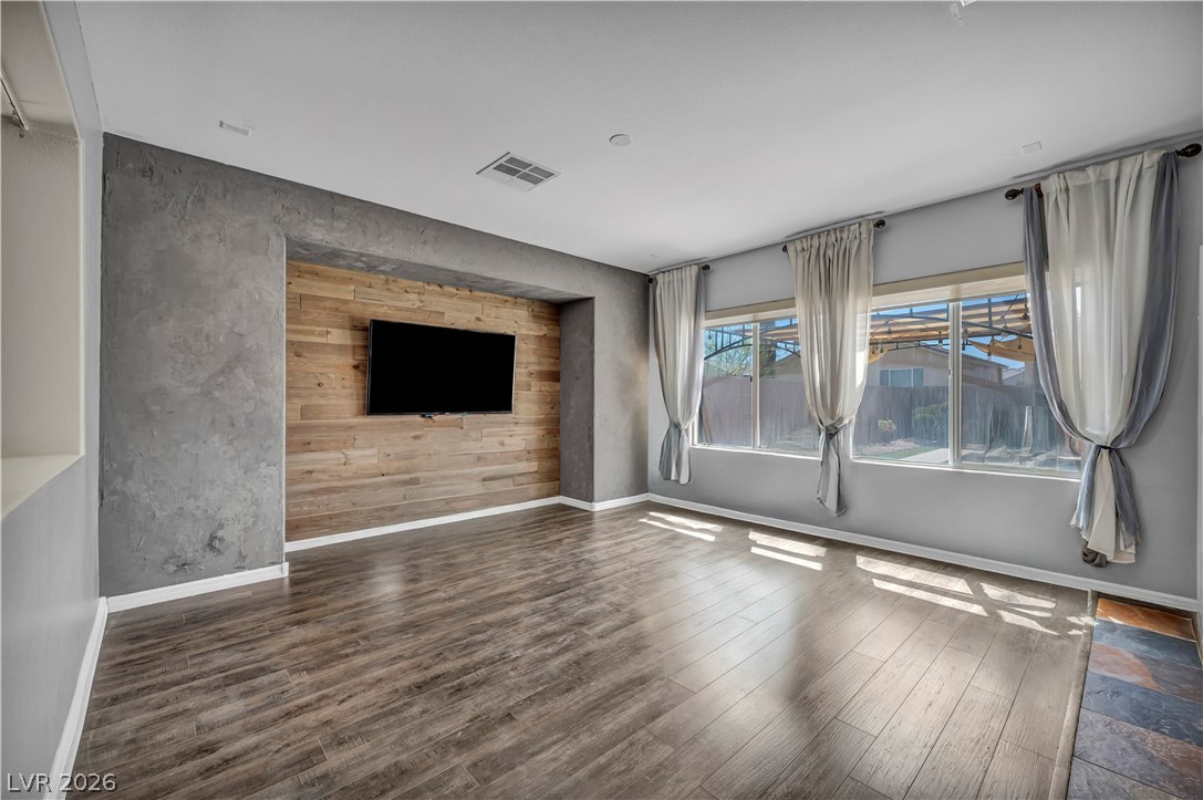 2449 Daks Loden Court Henderson NV 89044