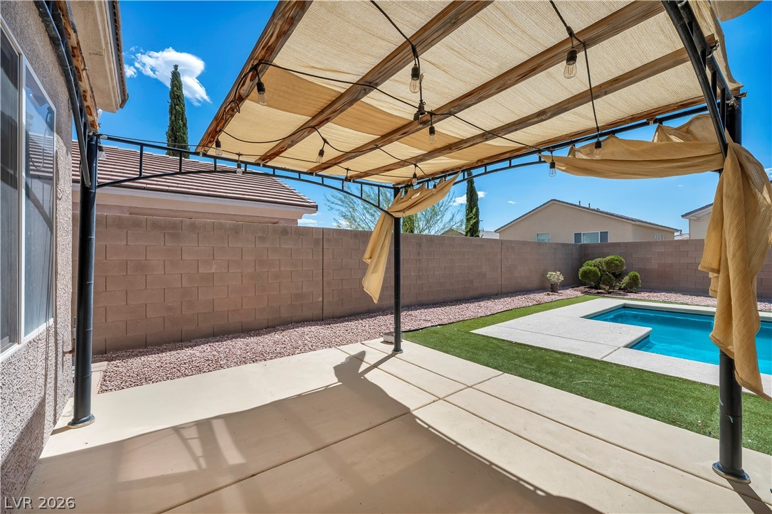 2449 Daks Loden Court Henderson NV 89044