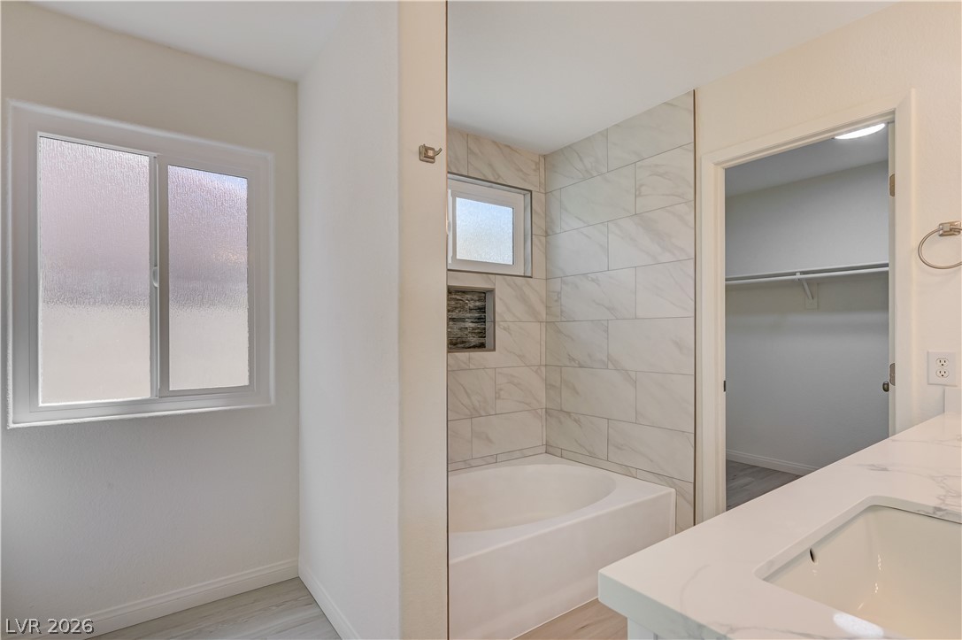 7313 Silver Ridge Drive Las Vegas NV 89128