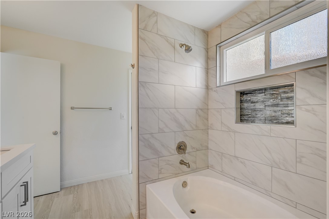 7313 Silver Ridge Drive Las Vegas NV 89128