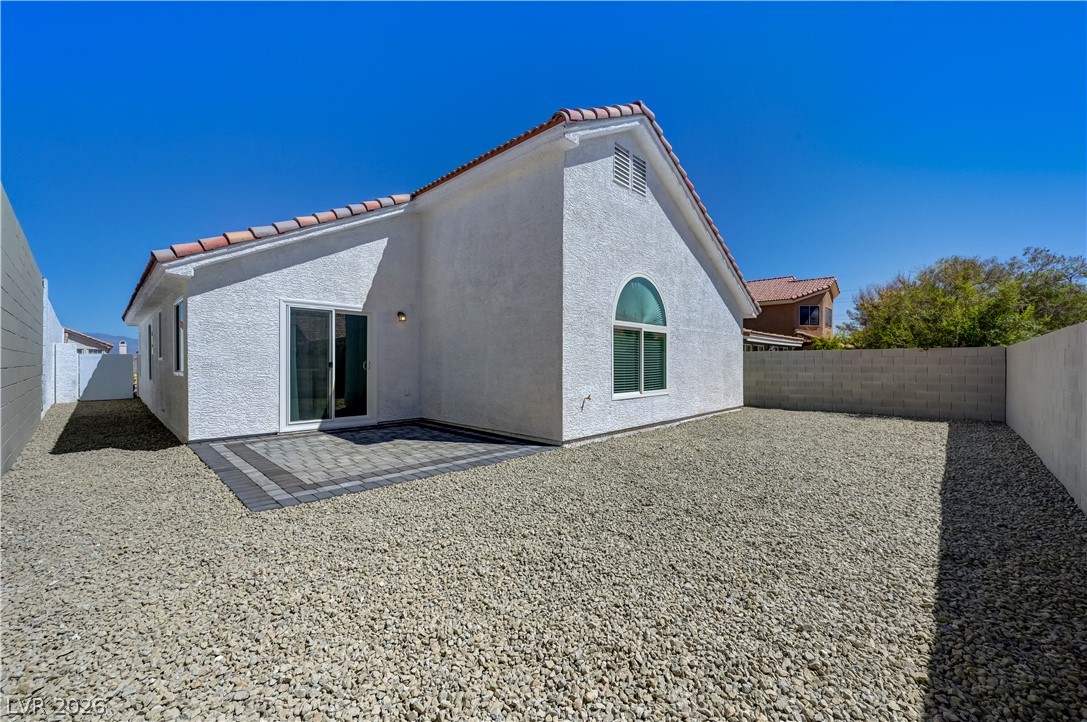 7313 Silver Ridge Drive Las Vegas NV 89128