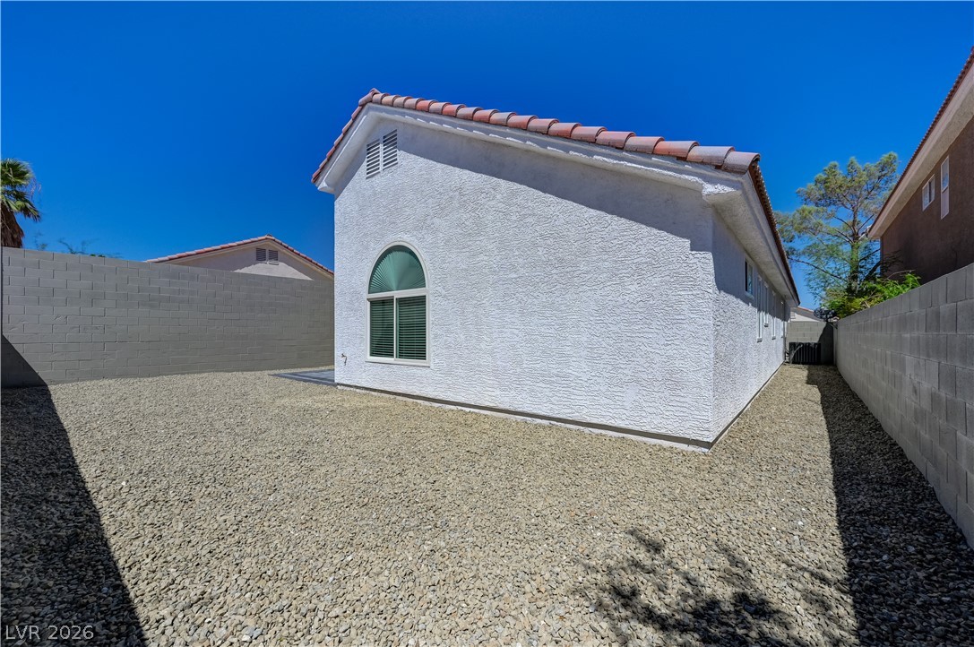 7313 Silver Ridge Drive Las Vegas NV 89128