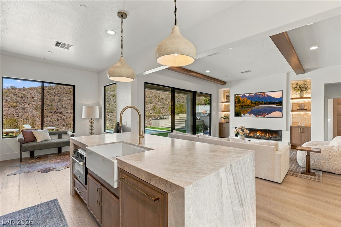 40 Stonemark Drive Henderson NV 89052