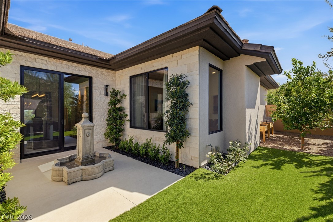 40 Stonemark Drive Henderson NV 89052