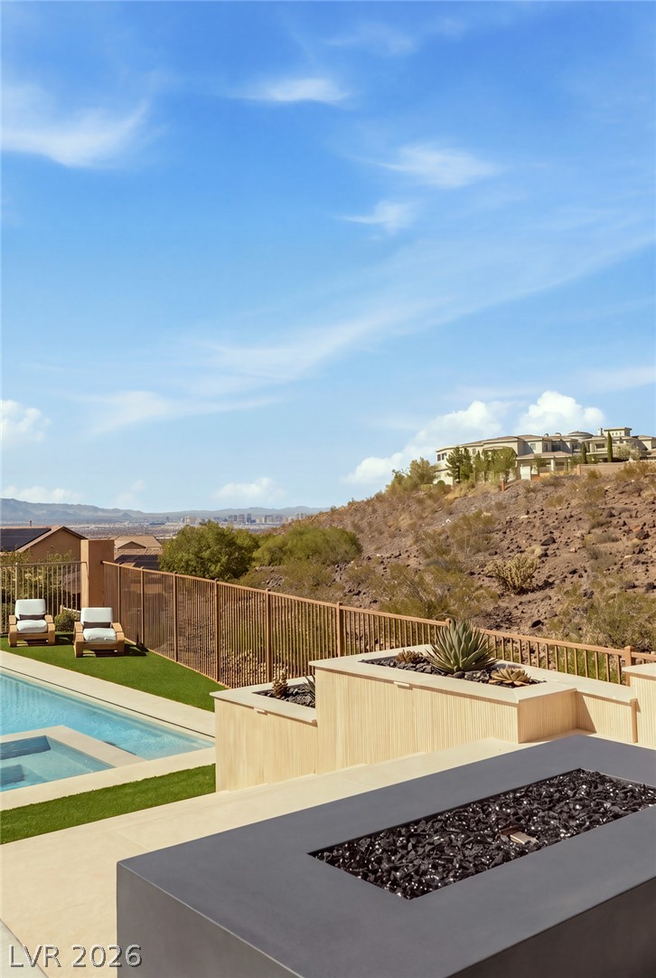 40 Stonemark Drive Henderson NV 89052